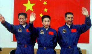 中国第一次载人航天飞船是什么 中国载人航天史上的9个首次